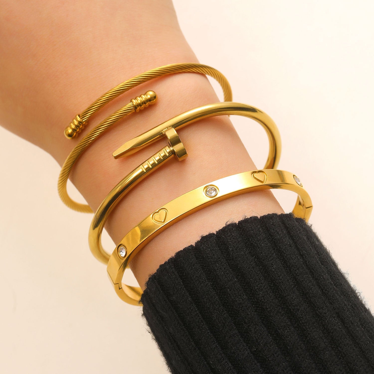 Stainless Steel Gold Bangle Set Zircon Inlaid Nail & Lucky Four Leaf Clover Bangles
